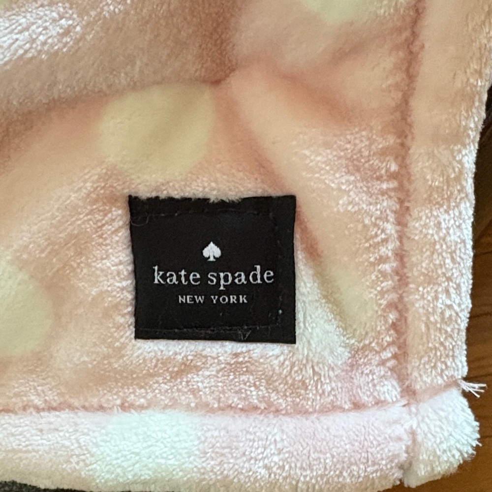 kate spade Pink and White Plush Throw - Picture 3 of 7